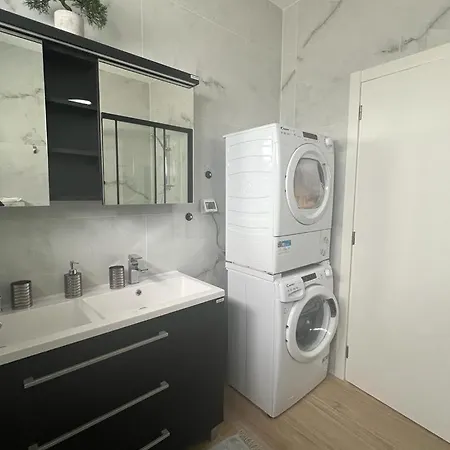 Katalina Apartment